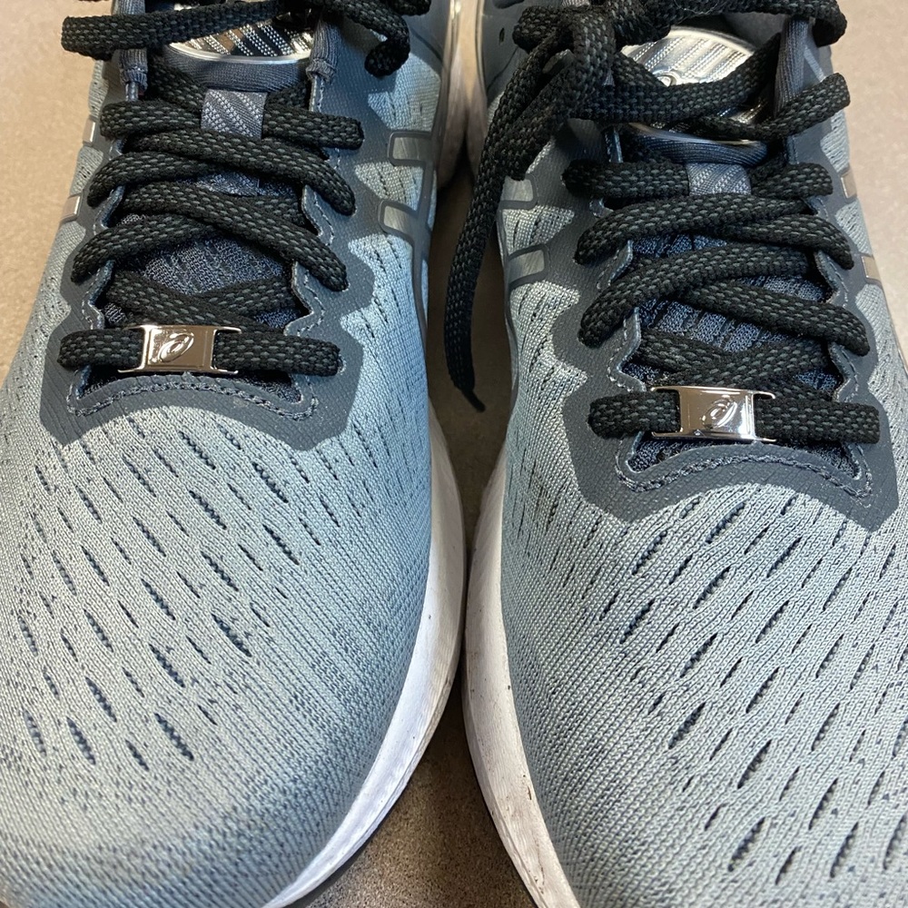 Gel Kayano Platinum running shoes